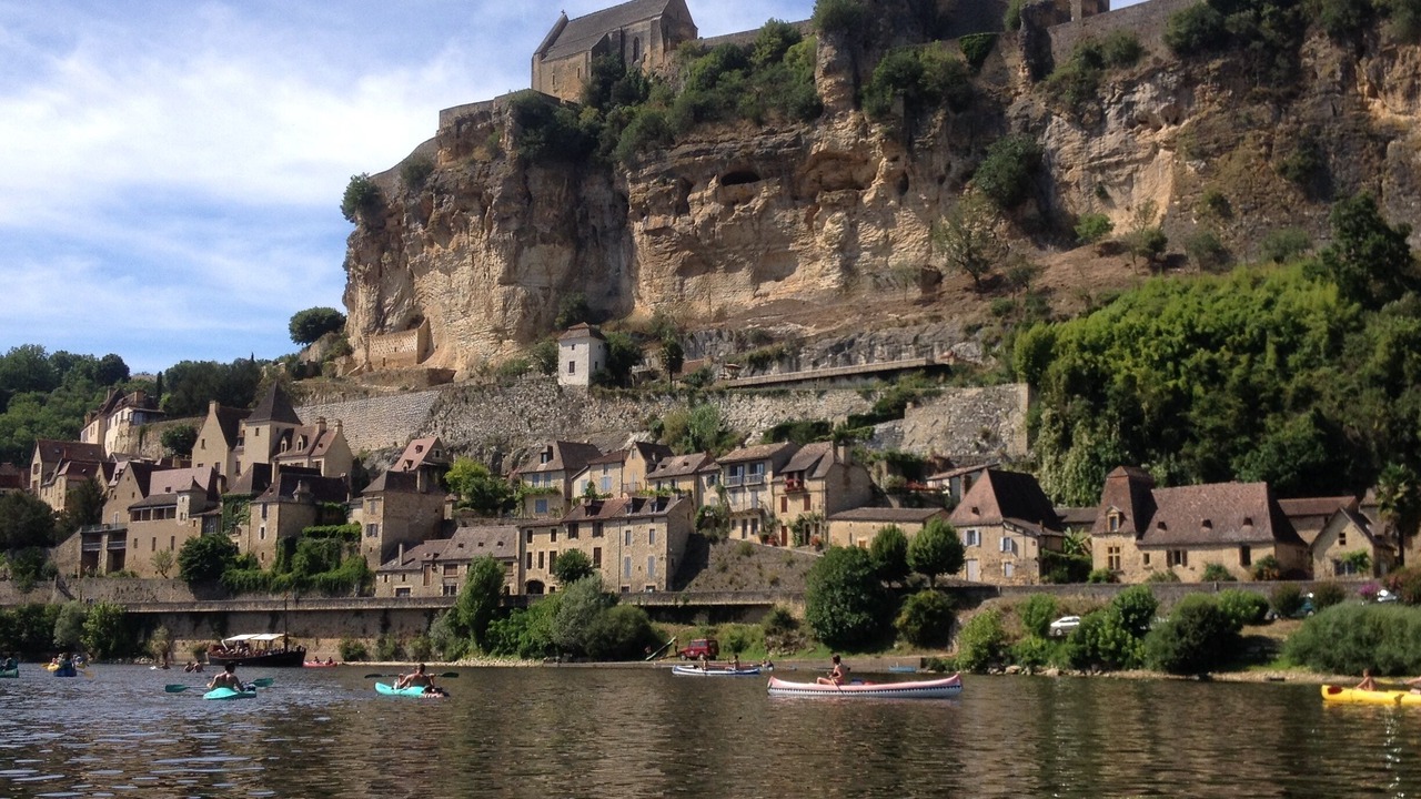Photo of Outdoor in Castels et Bezenac