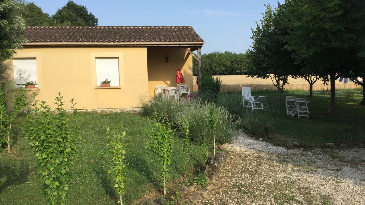 Photo of Outdoor in Castels et Bezenac