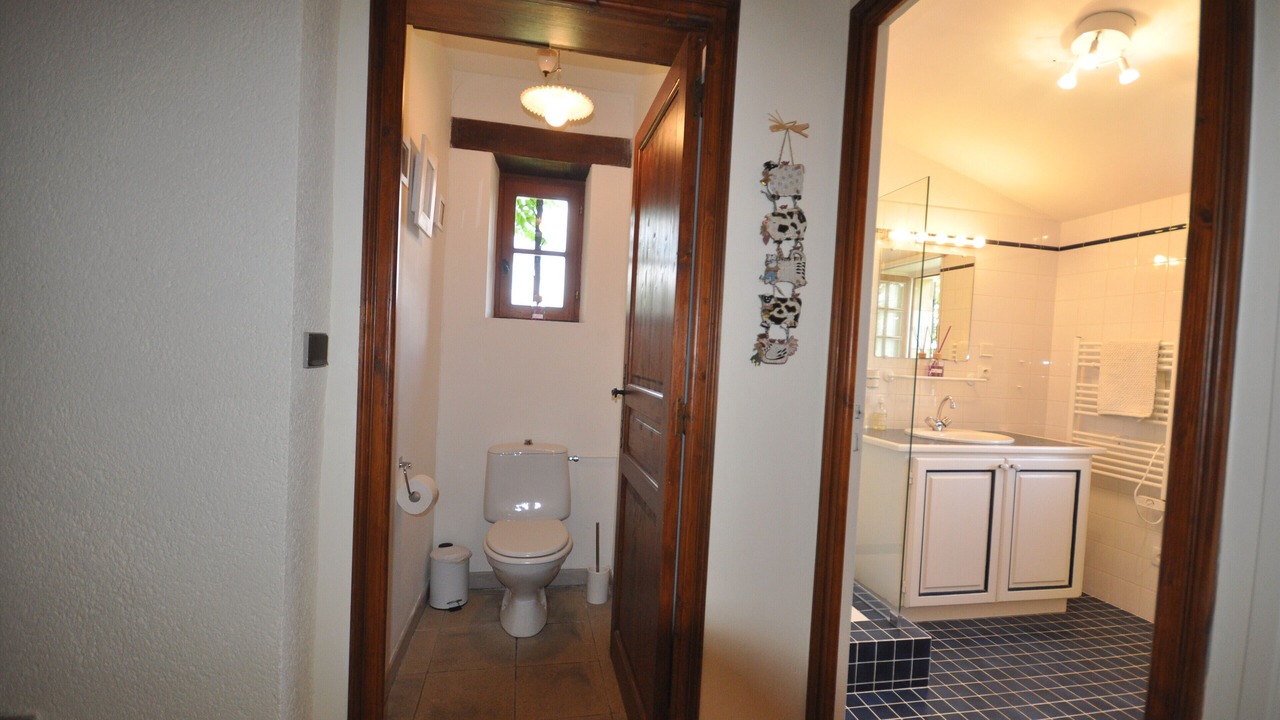 Photo of Bathroom in Saint-Jory-las-Bloux