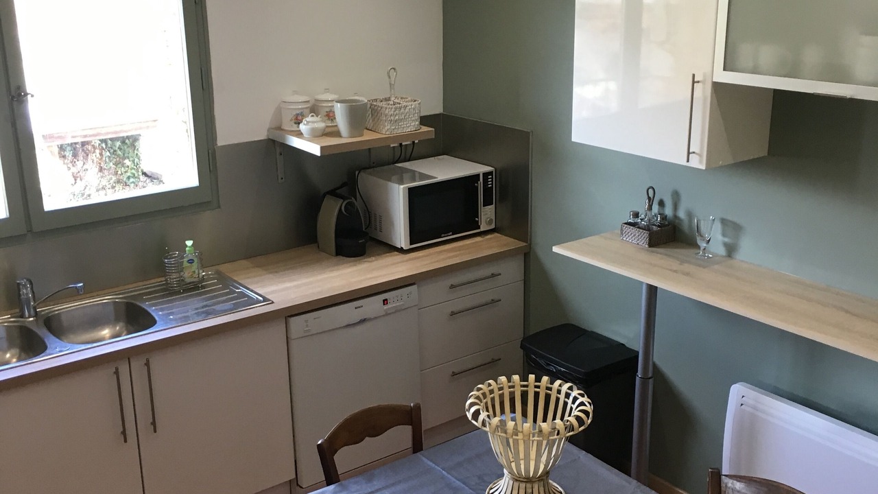 Photo of Kitchen in Saint-Amand-de-Coly