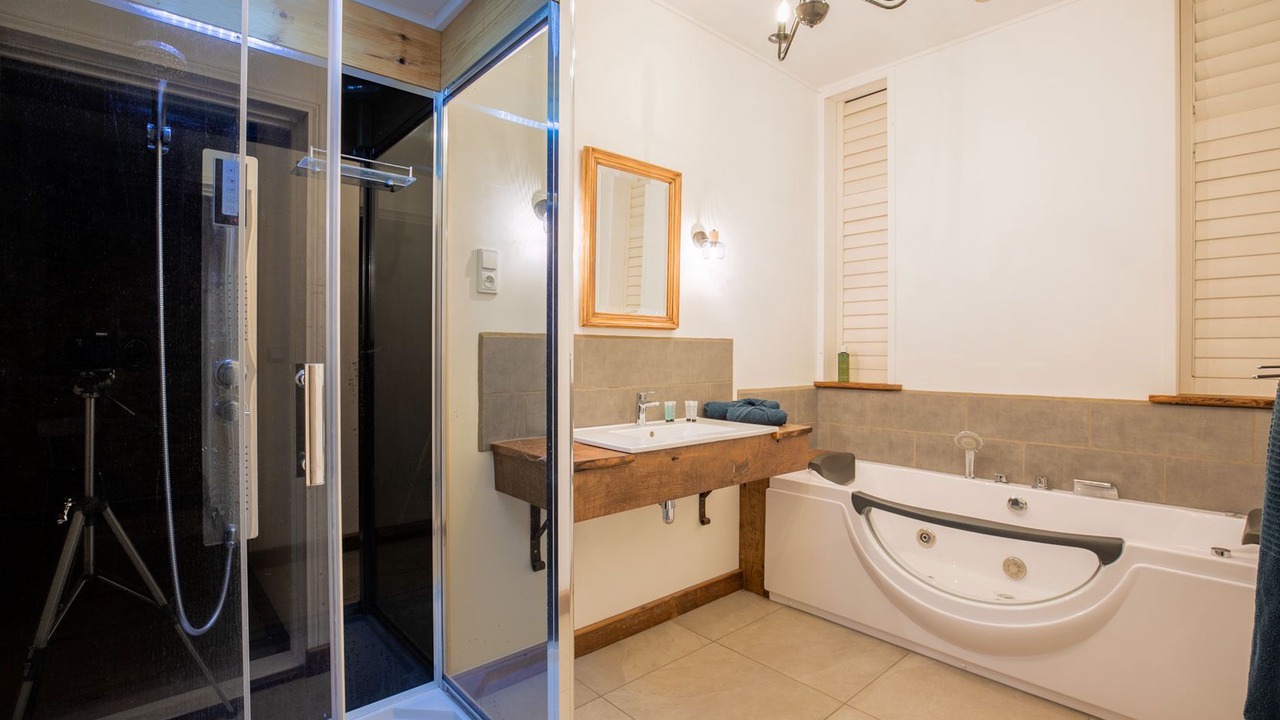 Photo of Bathroom in Coussac-Bonneval