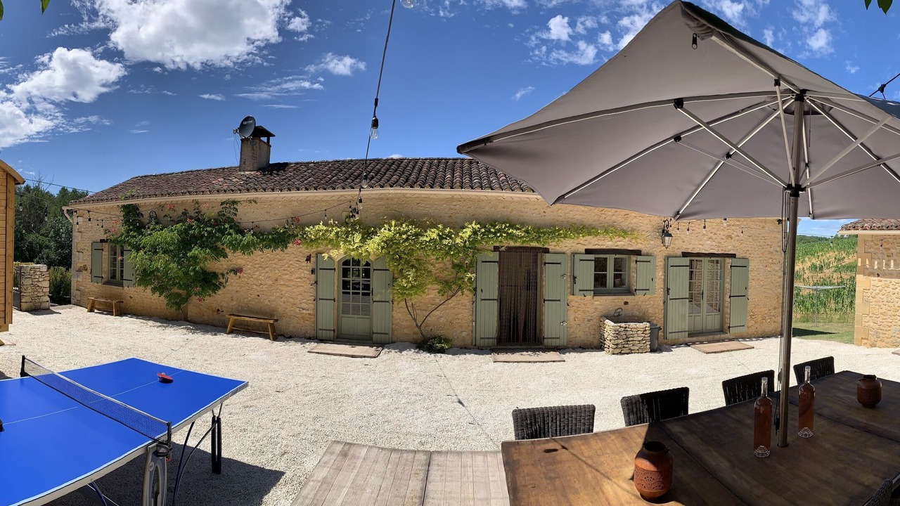 Photo of Outdoor in Sainte-Alvere-Saint-Laurent-les-Batons