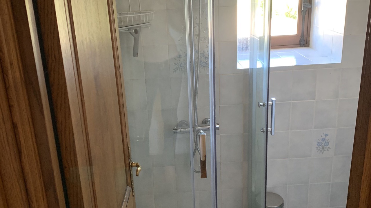 Photo of Bathroom in Sainte-Alvere-Saint-Laurent-les-Batons