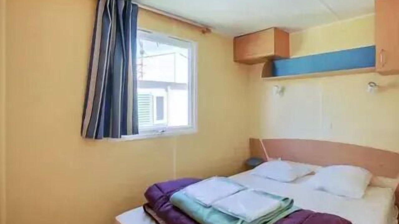 Photo of Bedroom in Domino