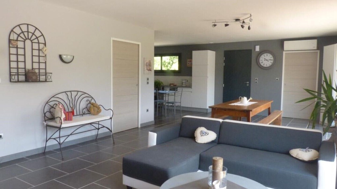Photo of Livingroom in Marigny