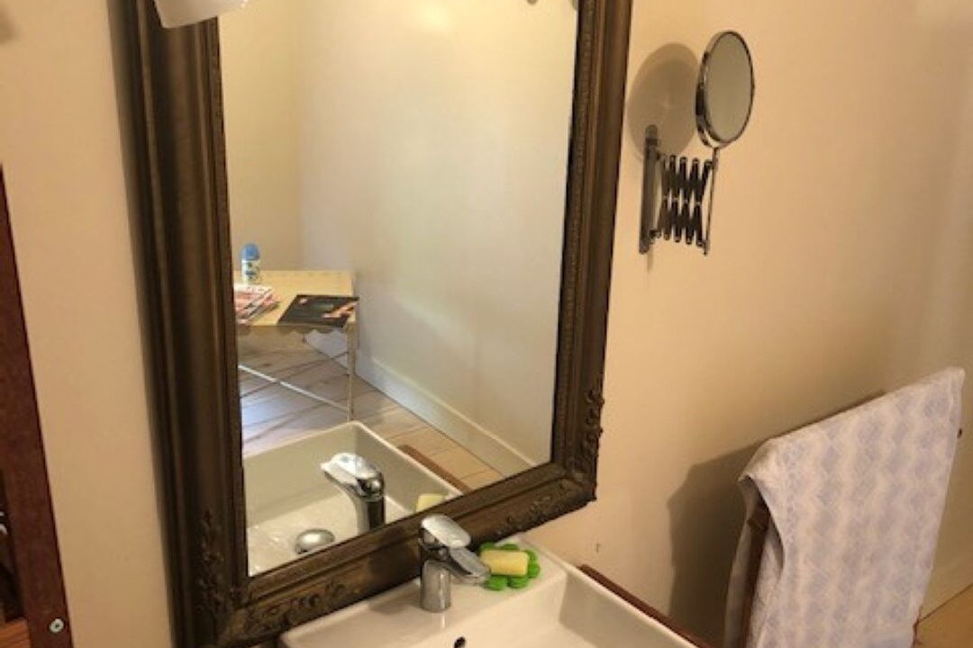 Photo of Bathroom in Saint-Philippe-dAiguille