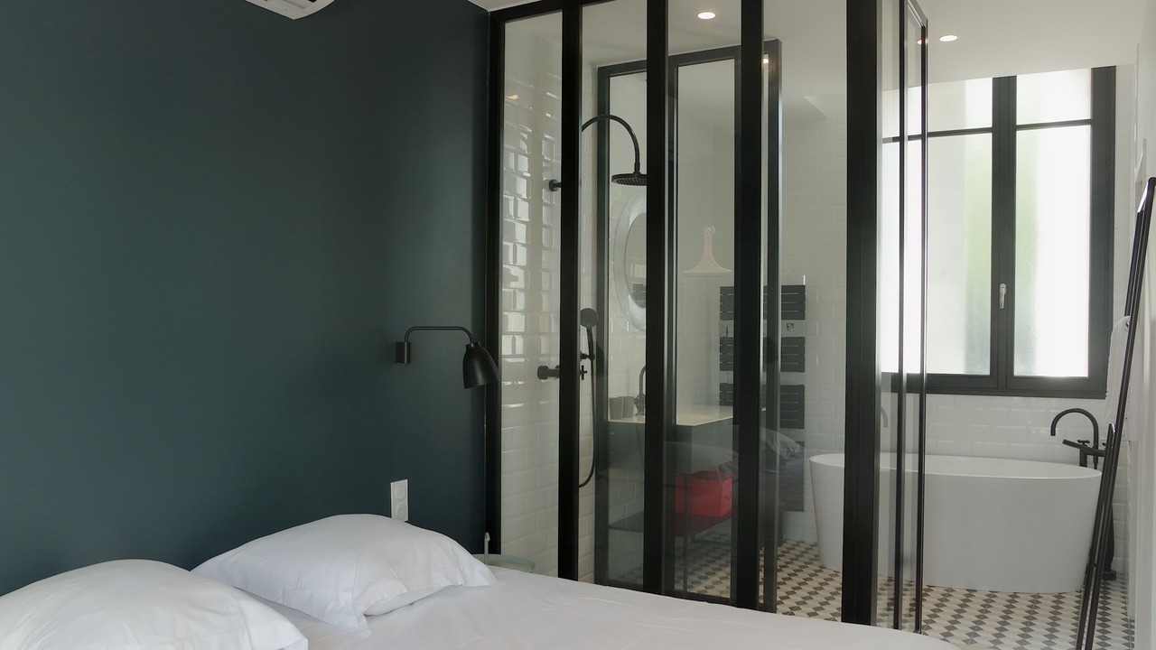 Photo of Bedroom in Talence