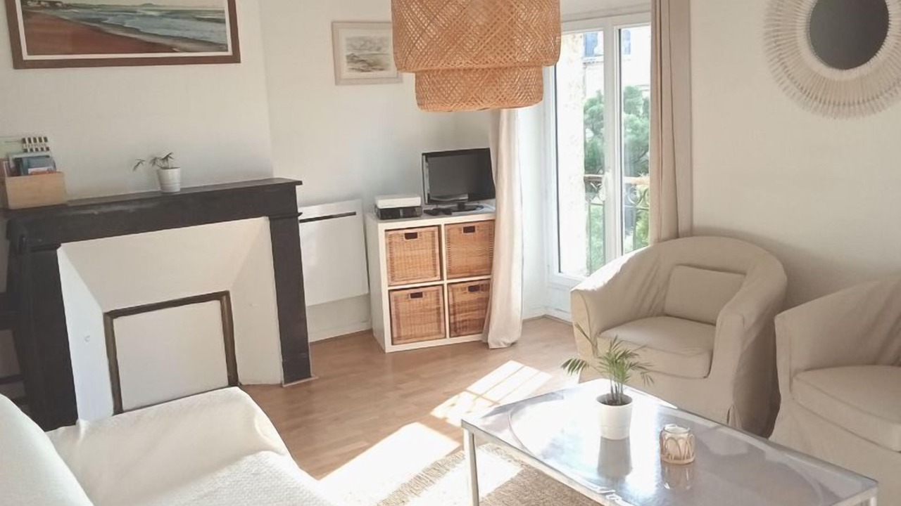 Photo of Livingroom in Bordeaux Golden Triangle