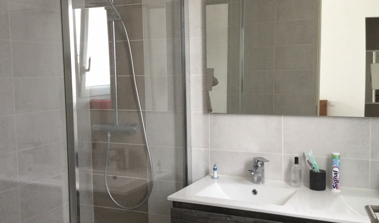 Photo of Bathroom in Saint-Denis-d'Oleron