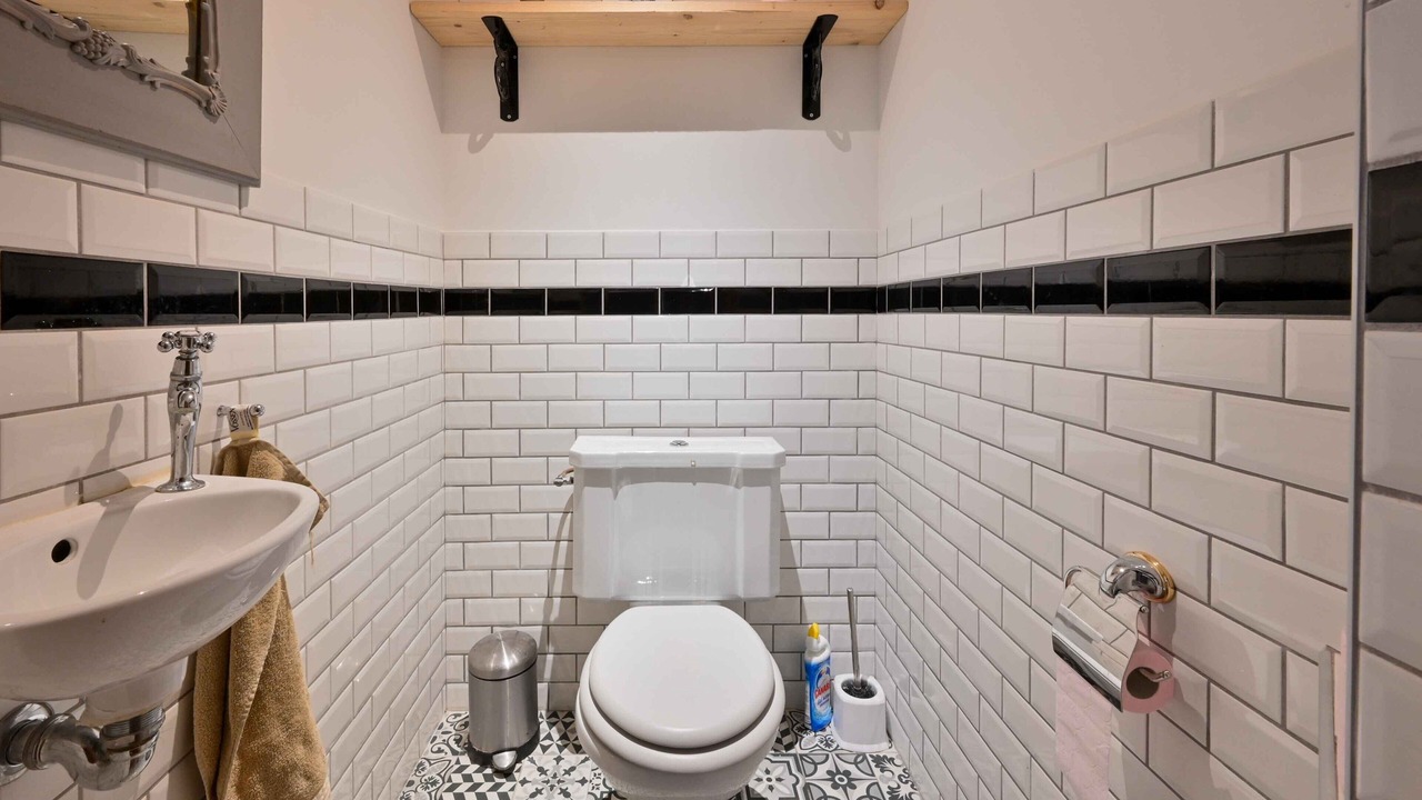 Photo of Bathroom in Faux