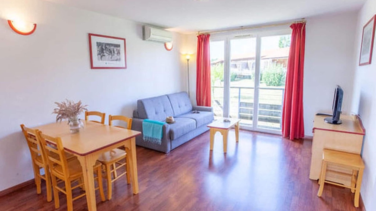 Photo of Livingroom in Cassen