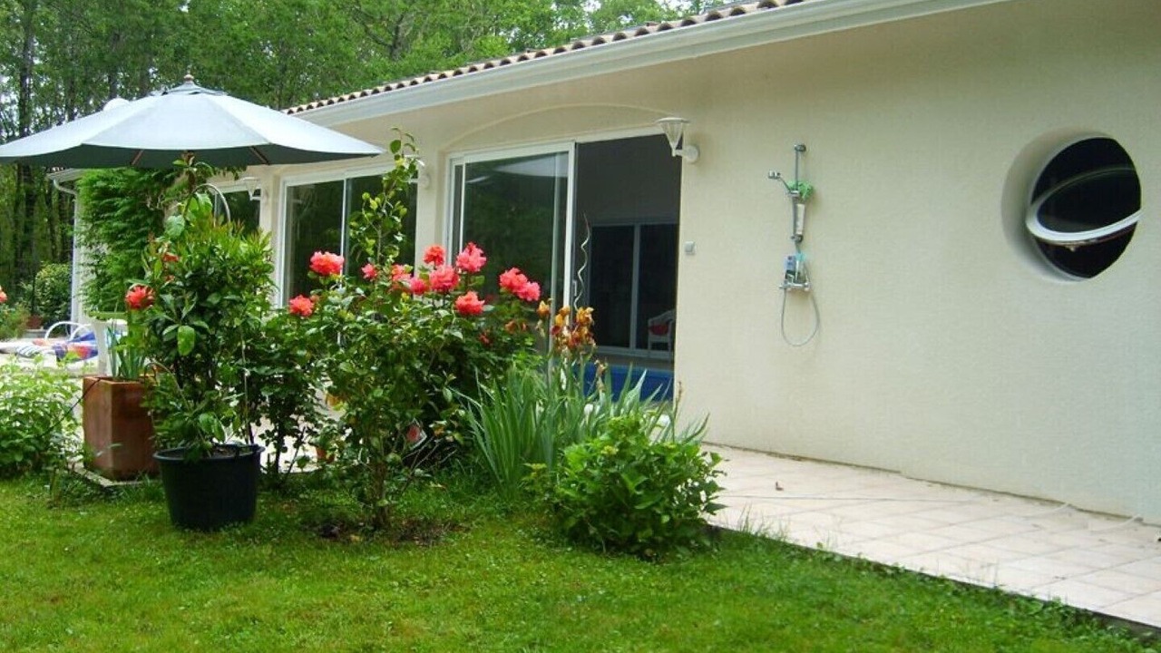 Photo of Outdoor in Saint-Vivien-de-Medoc
