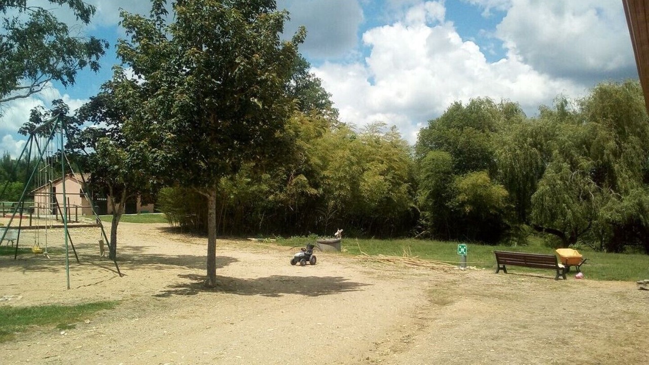 Photo of Others in Montpon-Menesterol