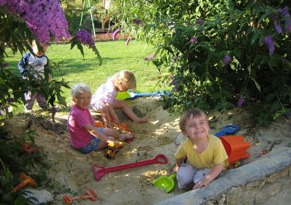 Photo of Others in Saint-Pierre-de-Juillers