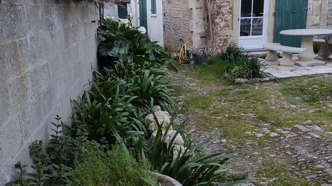 Photo of Patio Balcony in Cheray