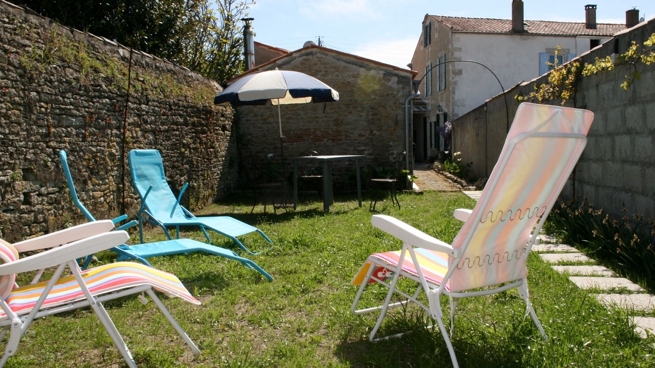 Photo of Outdoor in Cheray