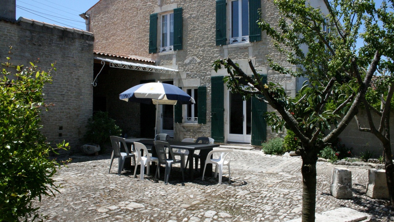 Photo of Outdoor in Cheray