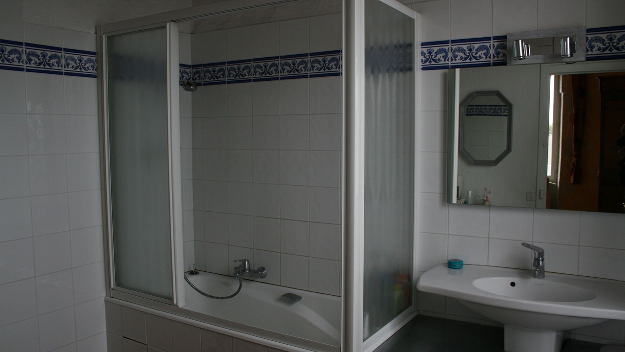 Photo of Bathroom in Cheray