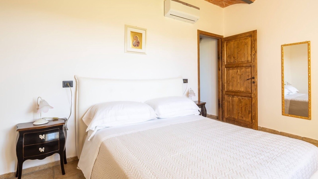 Photo of Bedroom in Volterra
