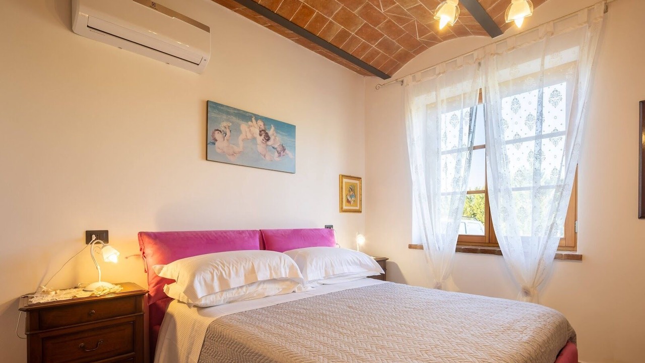 Photo of Bedroom in Volterra