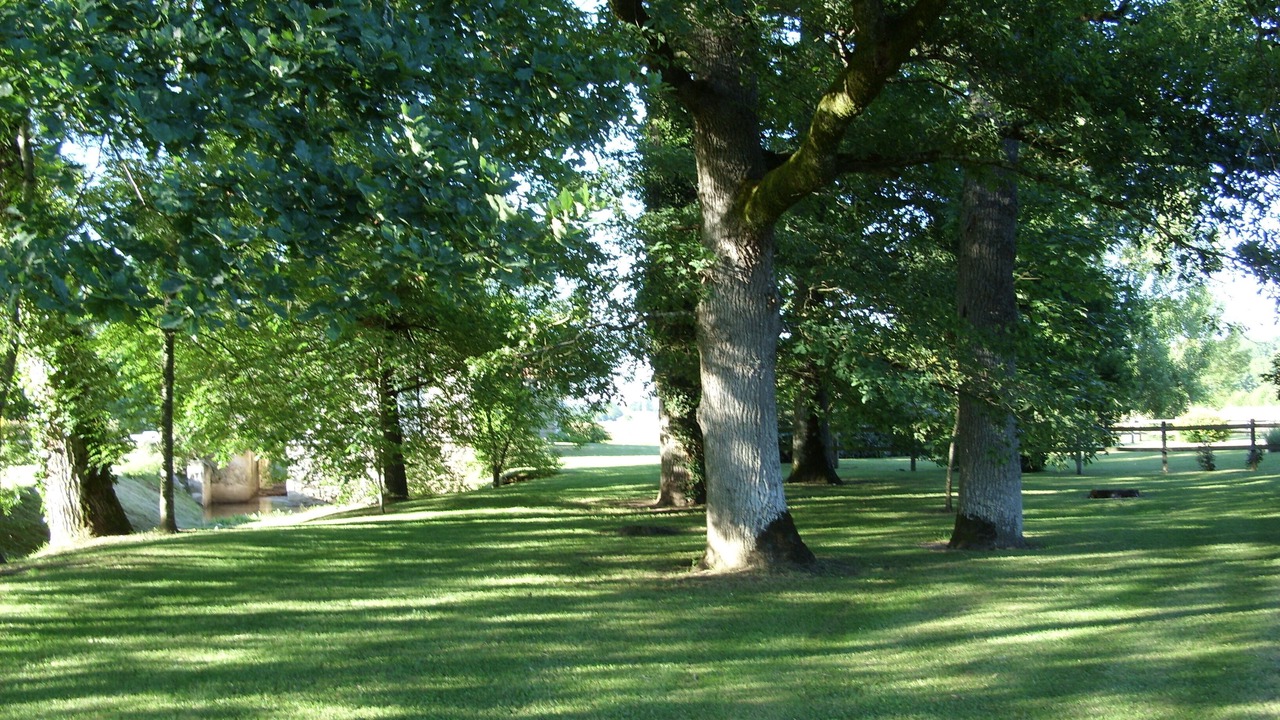 Photo of Outdoor in Saint-Pierre-de-Cole