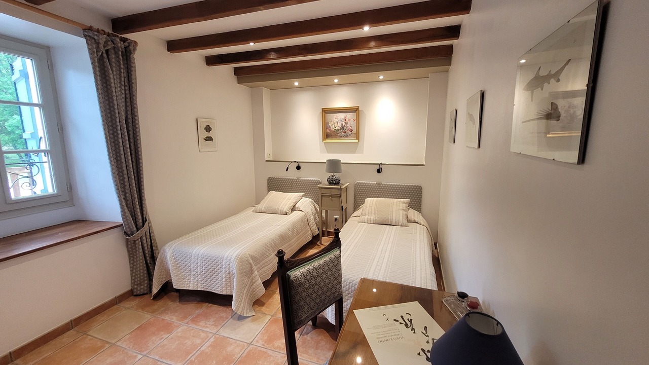 Photo of Bedroom in Saint-Pierre-de-Cole