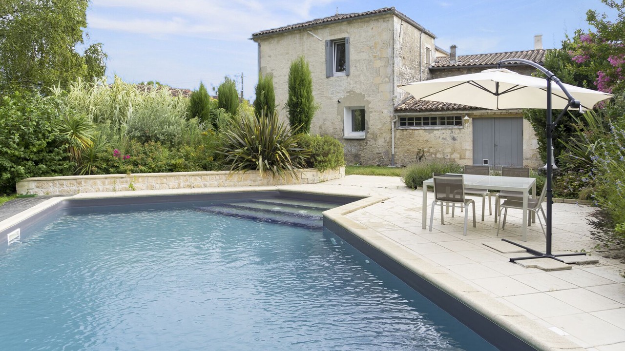 Photo of Outdoor in Tesson