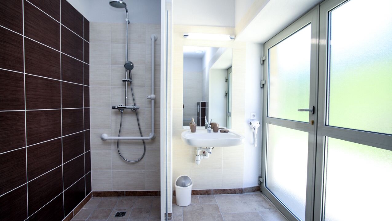 Photo of Bathroom in Cenac-et-Saint-Julien