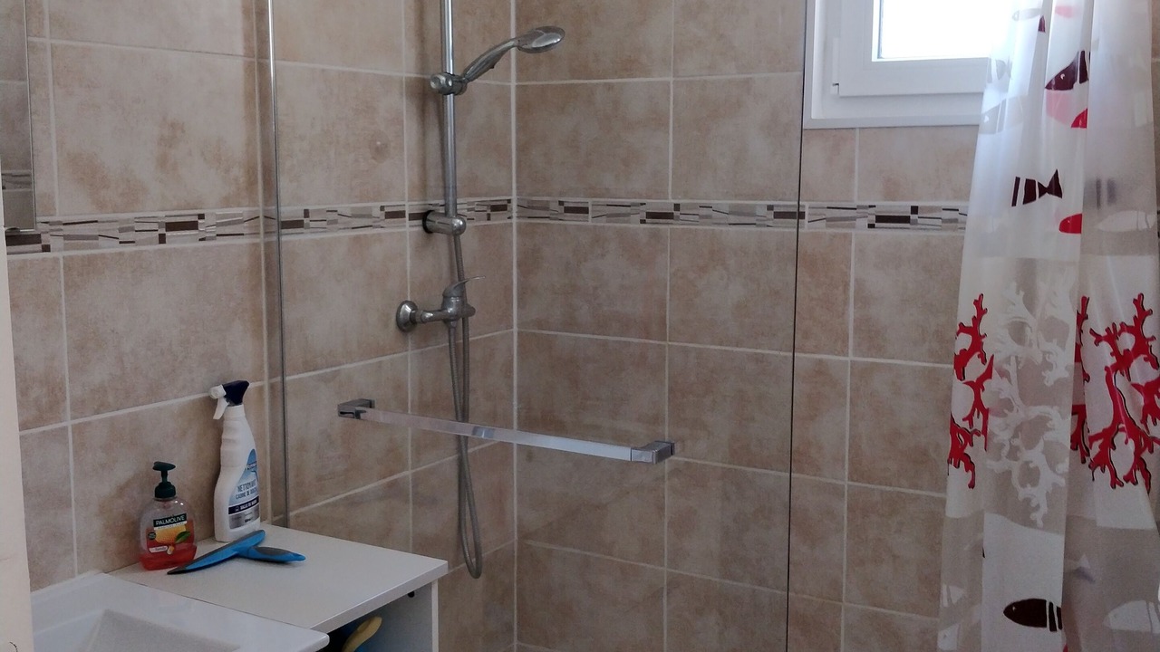 Photo of Bathroom in Port-des-Barques