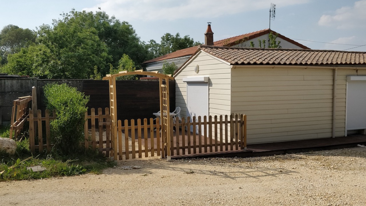 Photo of Outdoor in Port-des-Barques