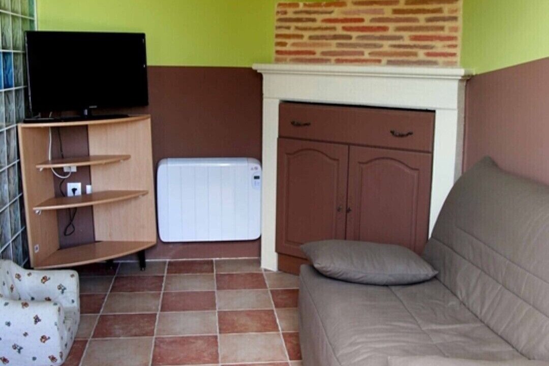 Photo of Livingroom in Montpon-Menesterol