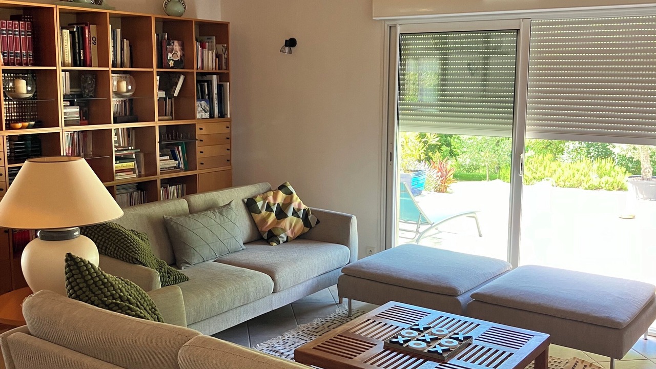 Photo of Livingroom in Saint-Germain-de-Belves