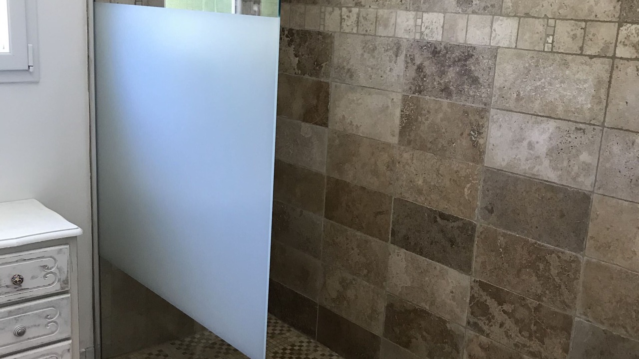 Photo of Bathroom in Saint-Germain-de-Belves