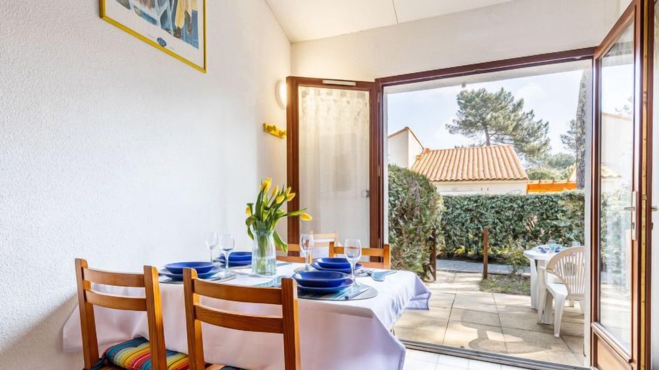 Photo of Bedroom in Les Mathes