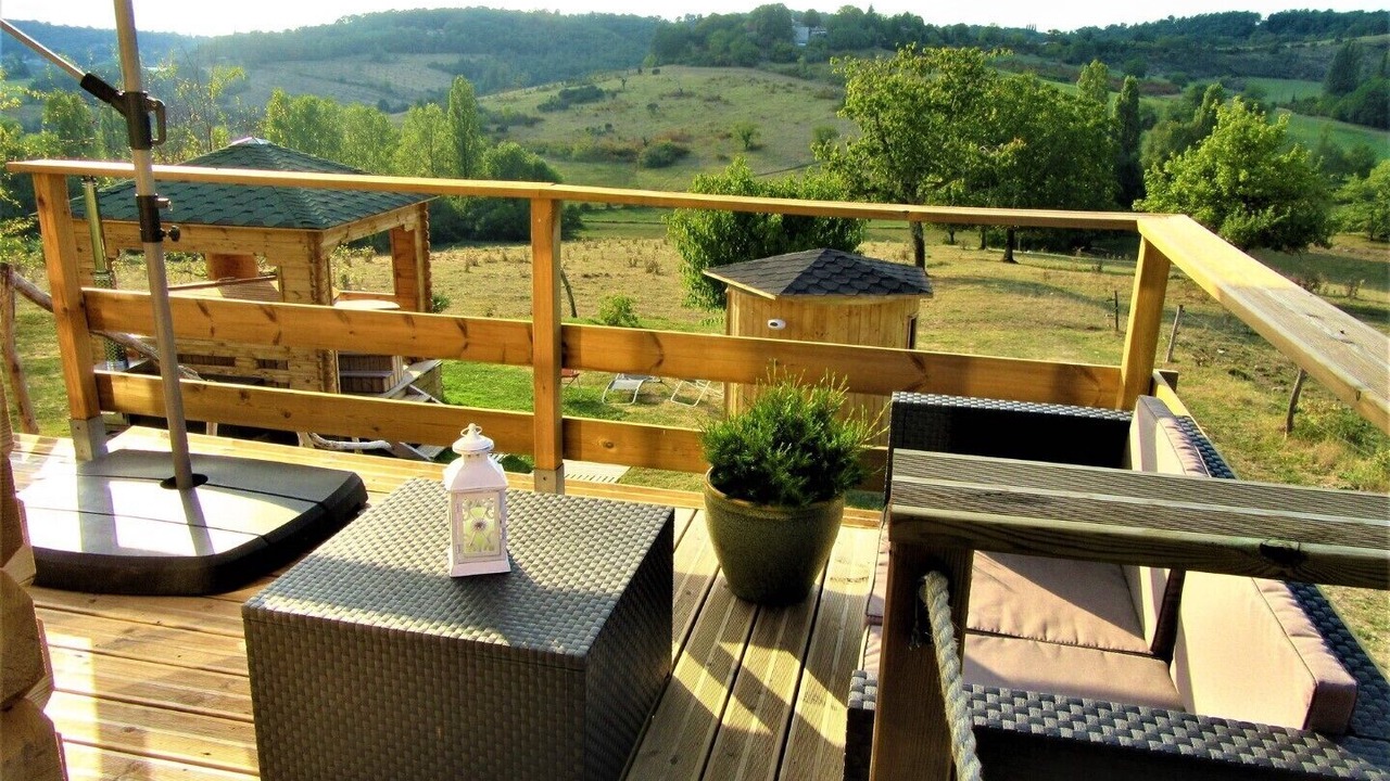 Photo of Patio Balcony in Leguillac-de-l'Auche