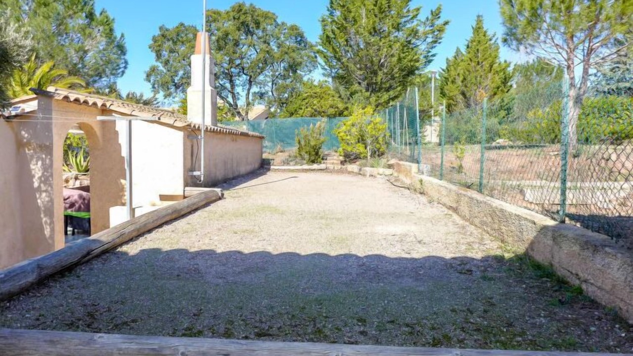 Photo of Outdoor in La Bouverie