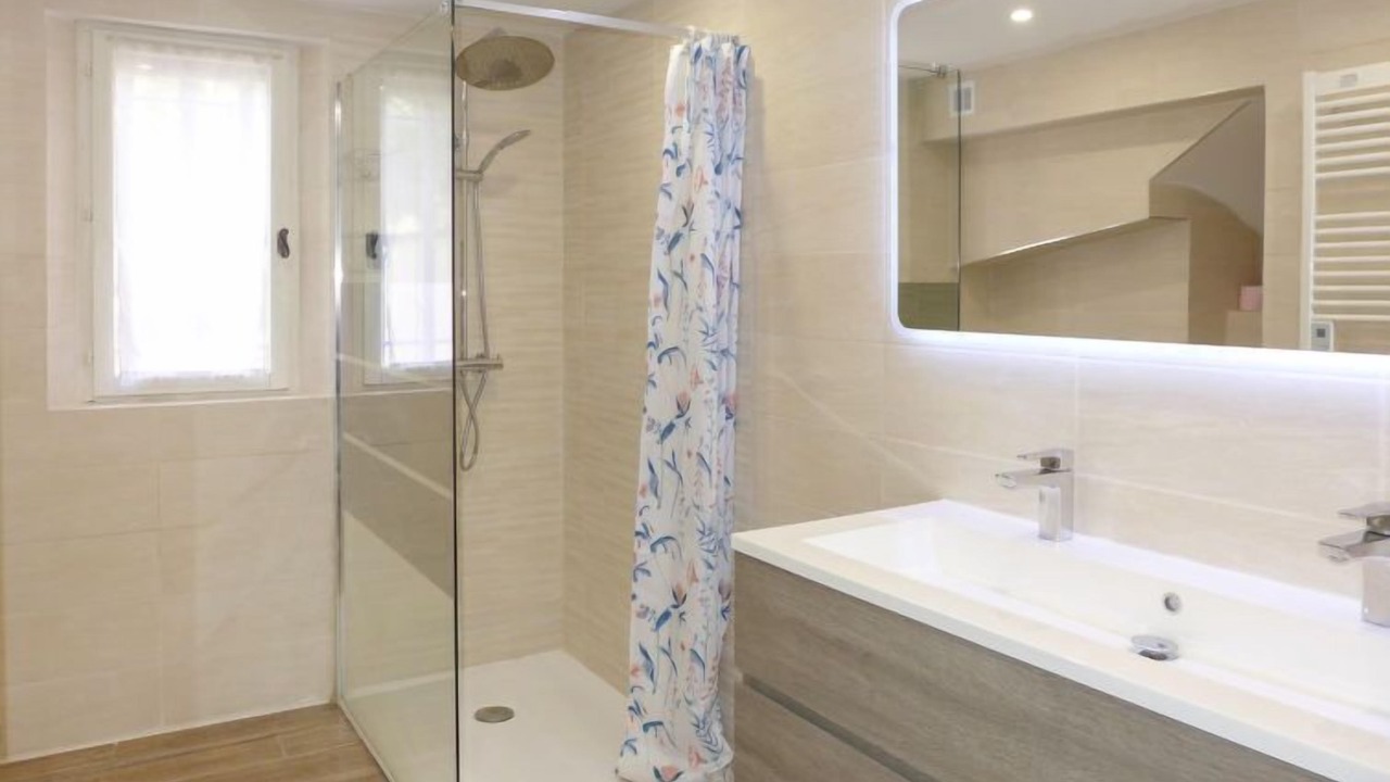 Photo of Bathroom in La Bouverie