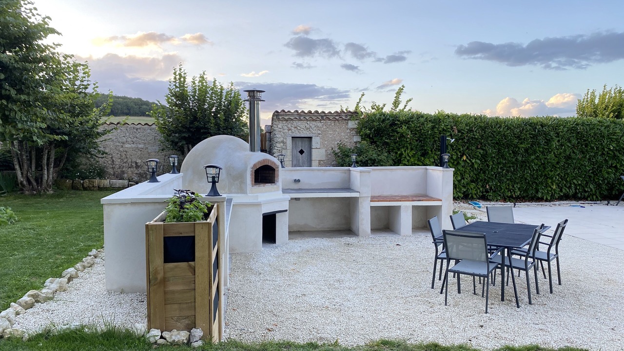 Photo of Outdoor in Salles-Lavalette