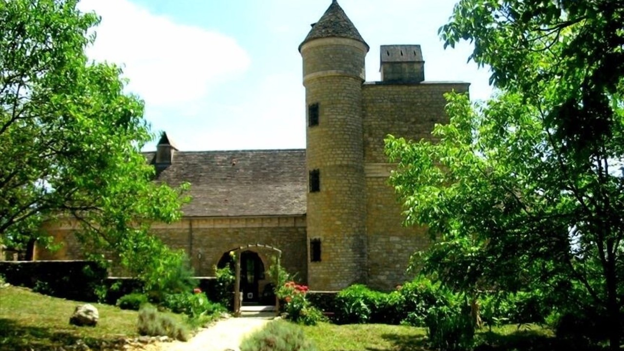 Photo of Outdoor in Saint-Andre-dAllas