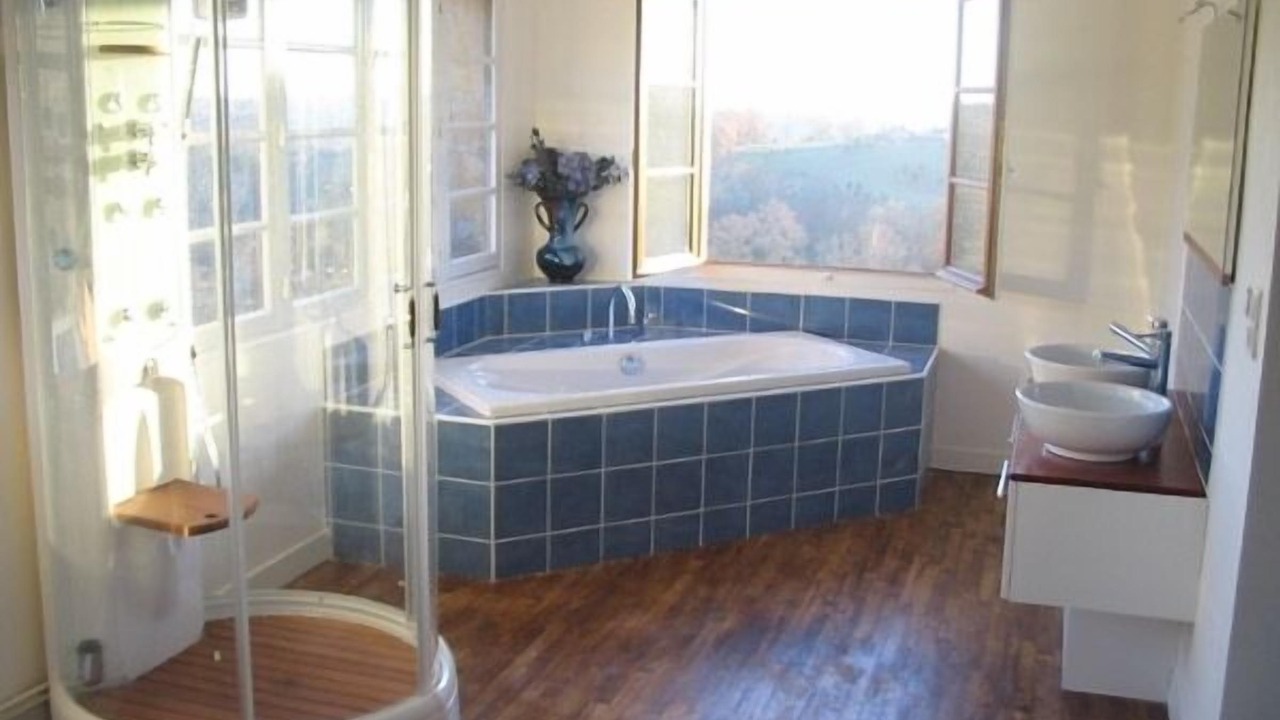 Photo of Bathroom in Saint-Andre-dAllas