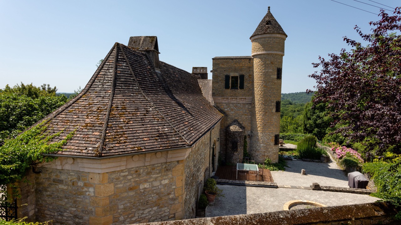 Photo of Outdoor in Saint-Andre-dAllas