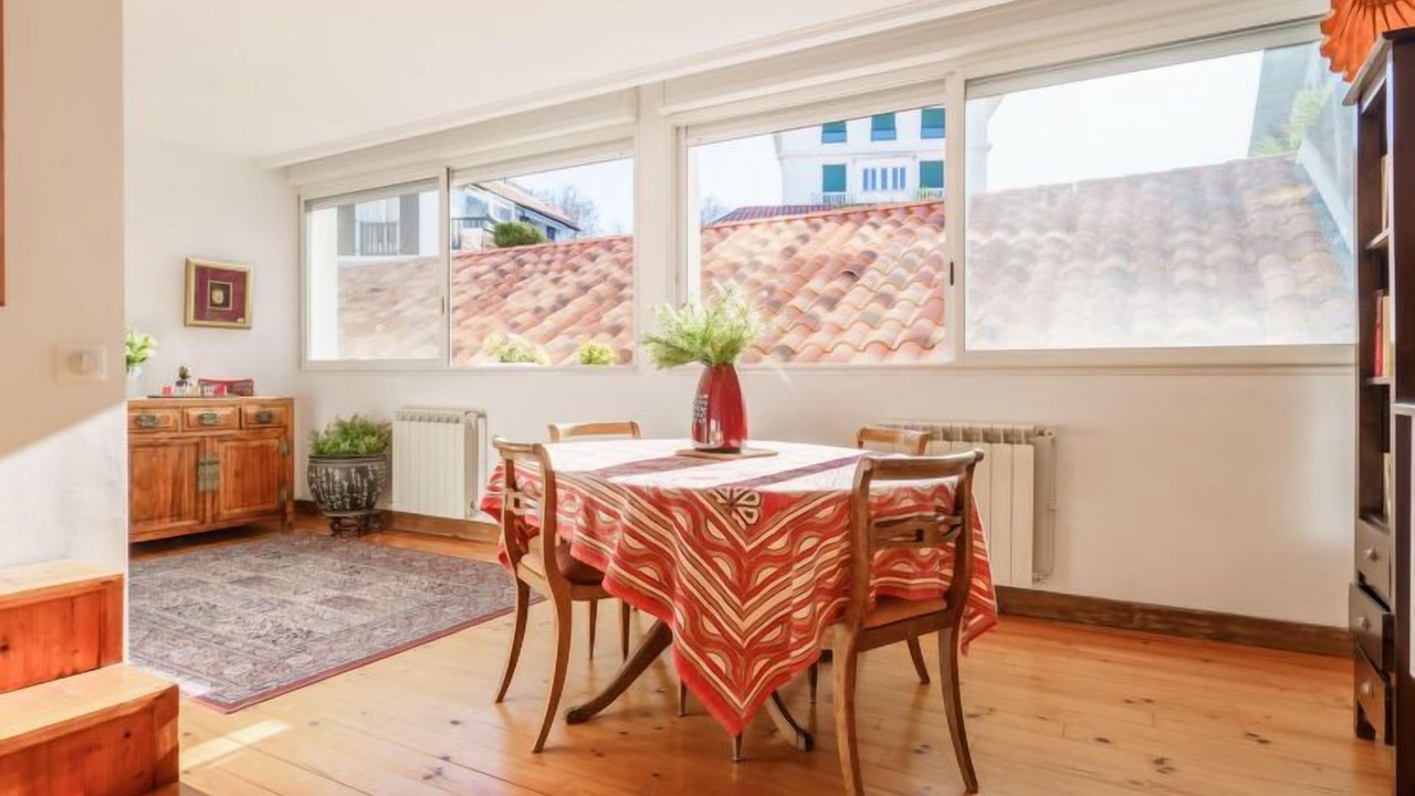 Photo of Livingroom in Saint-Jean-de-Luz City Center
