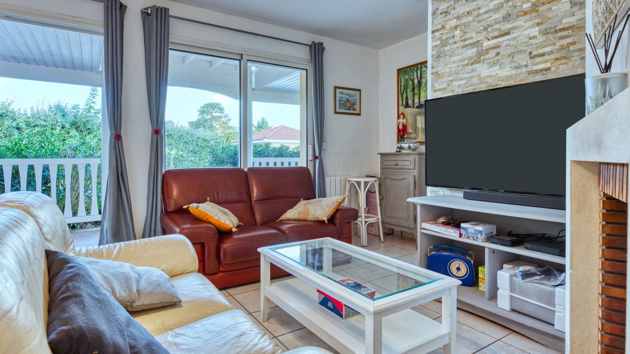 Photo of Livingroom in Lacanau-Ocean