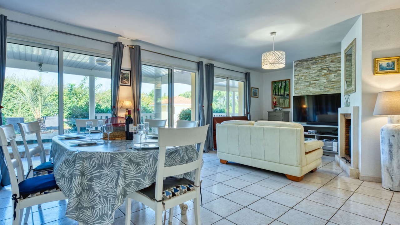 Photo of Bedroom in Lacanau-Ocean