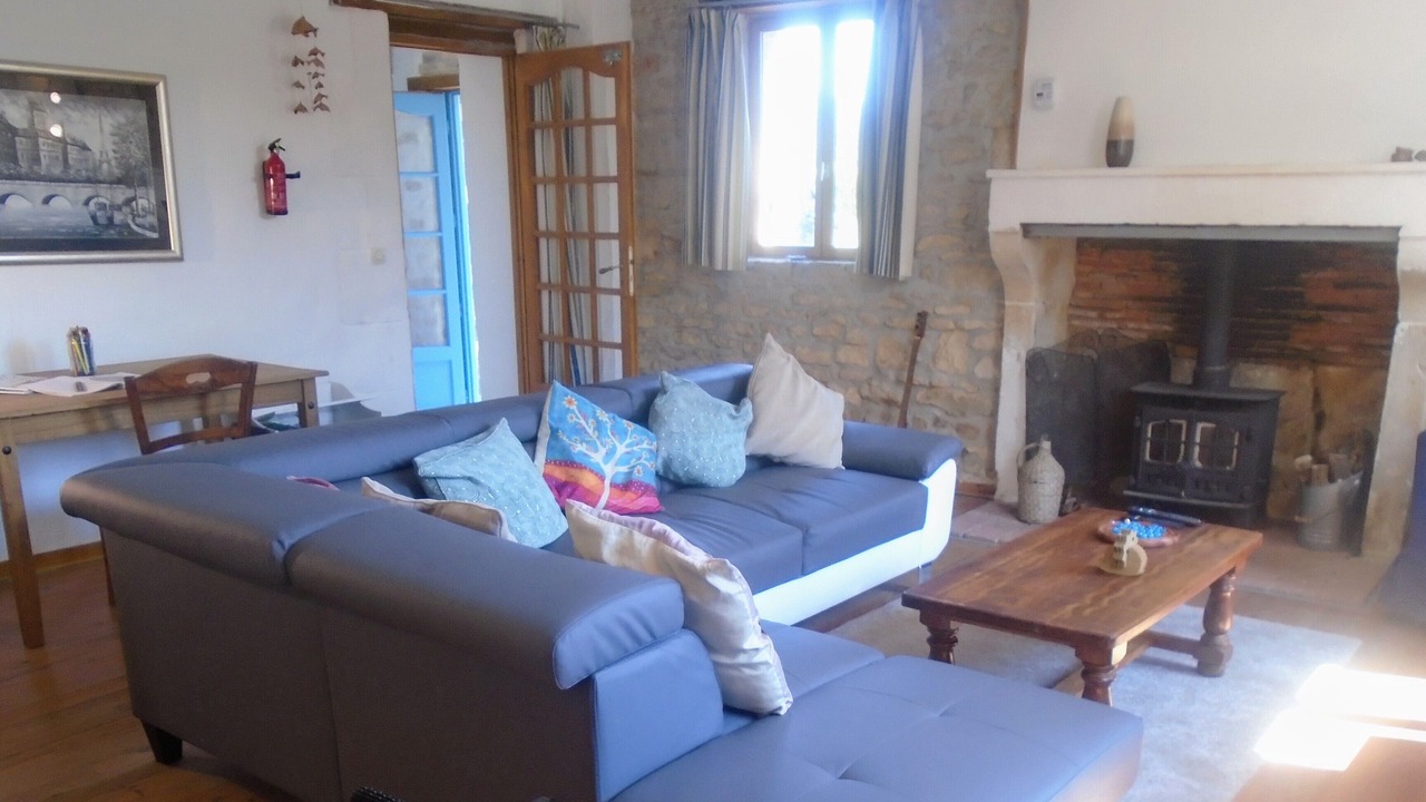 Photo of Livingroom in Charroux