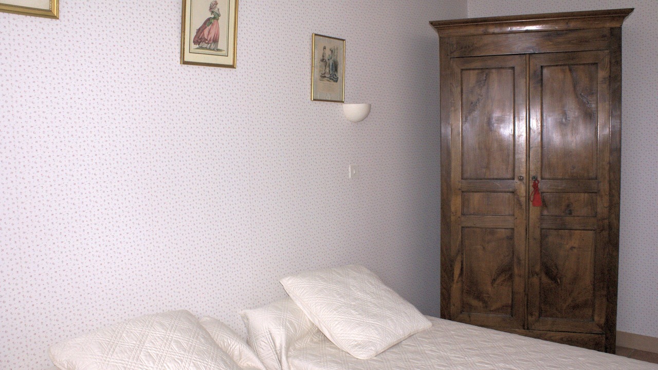 Photo of Bedroom in Villenave