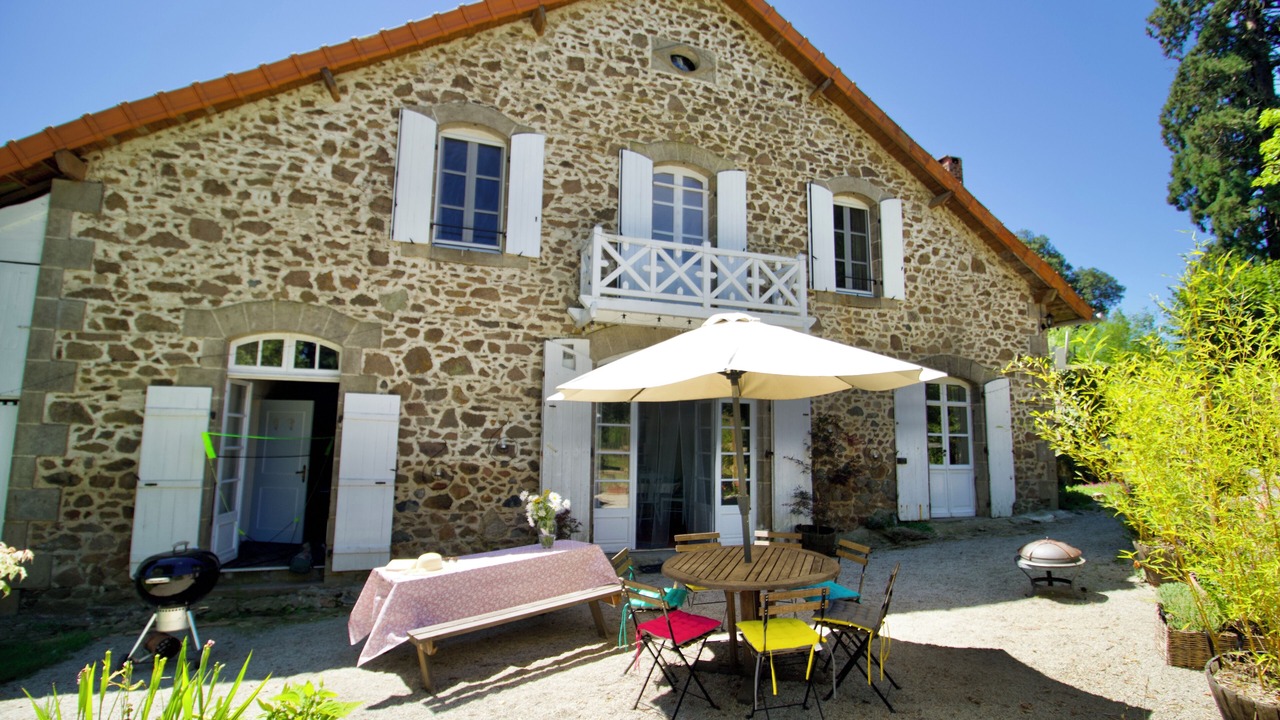Photo of Outdoor in Saint-Maurice-des-Lions