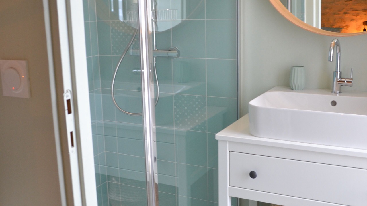 Photo of Bathroom in Pleuville