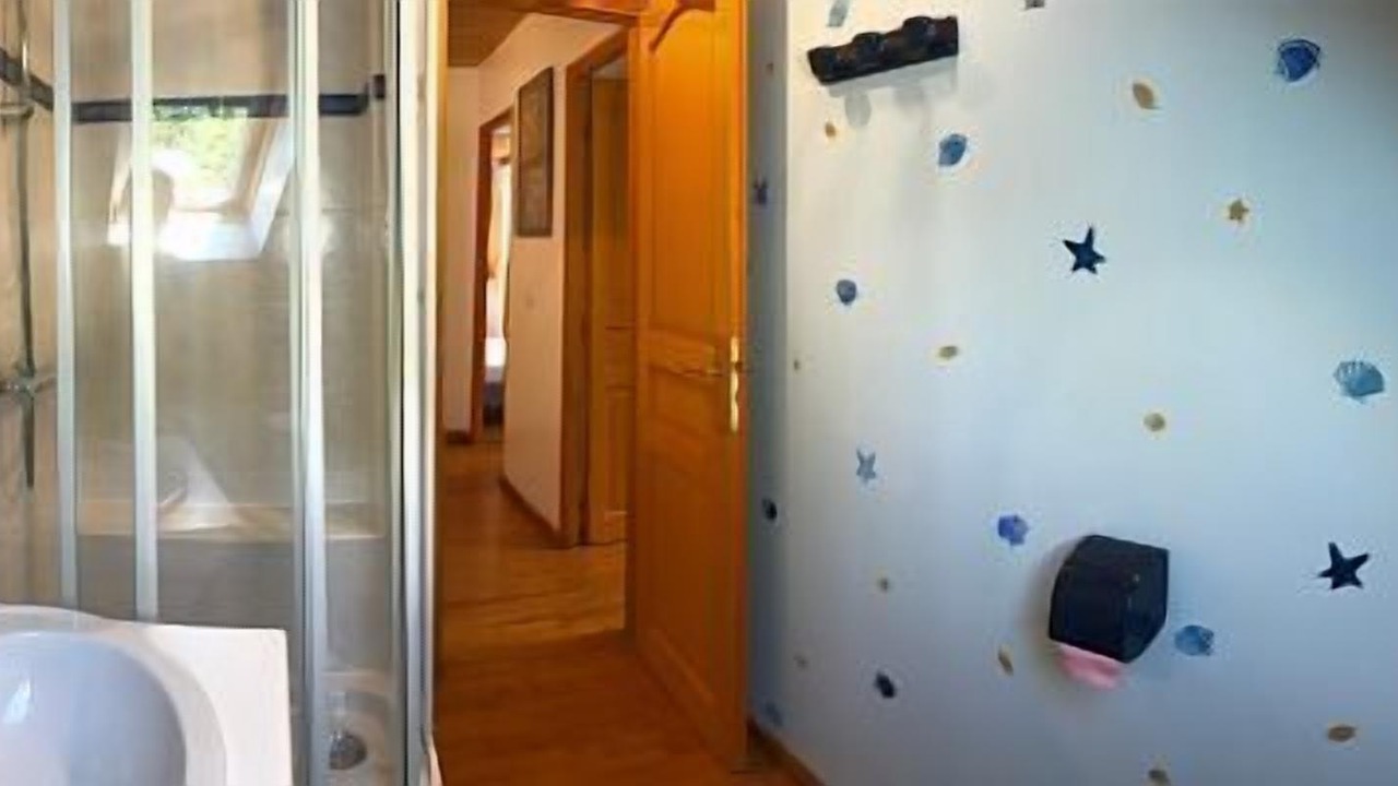 Photo of Bathroom in Lanne-en-Baretous