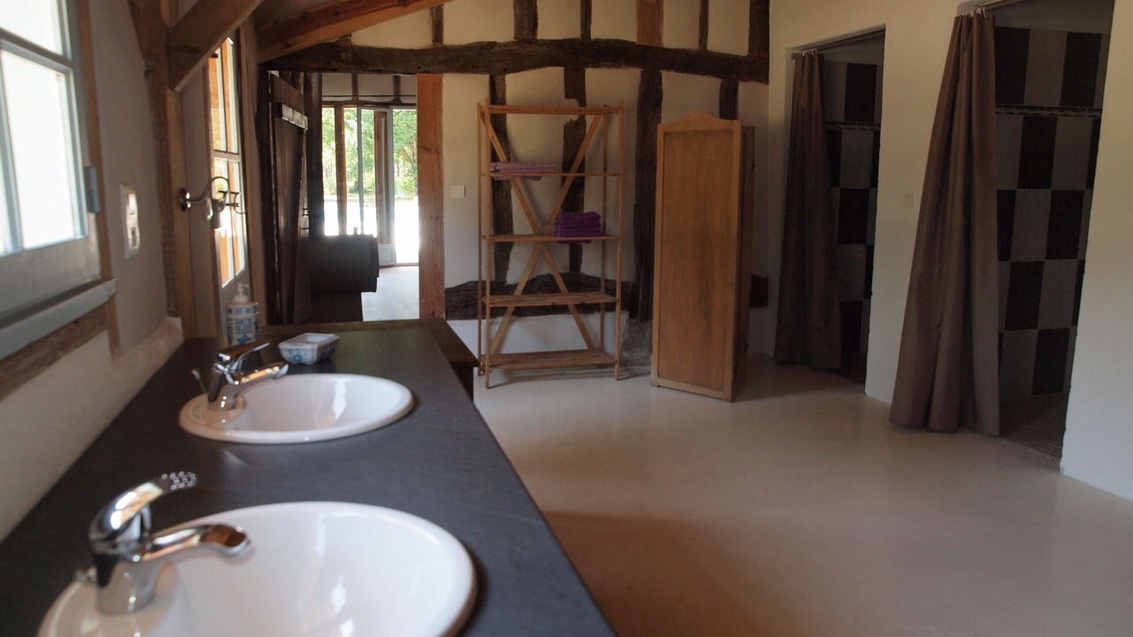 Photo of Bathroom in Callen